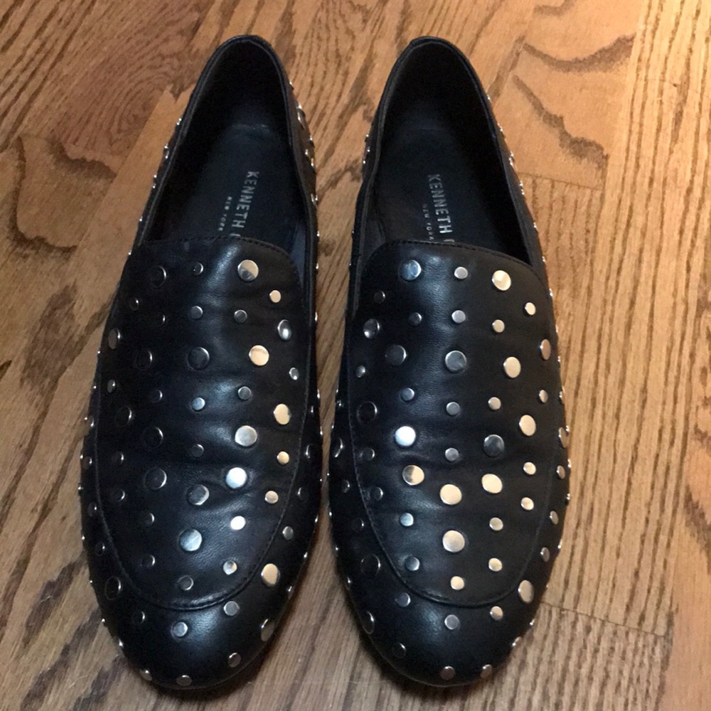 Black Kenneth Cole Flats w/ Silver Studs - sz 9